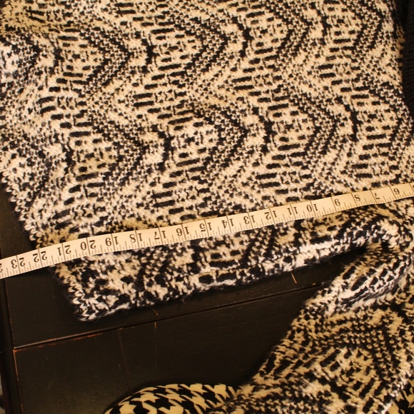 Abercrombie & Fitch Soft Cowl Neck Sweater - Picture 6 of 7